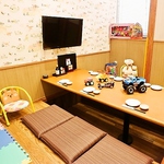 キッズスペースやTV付の個室ご用意しております★