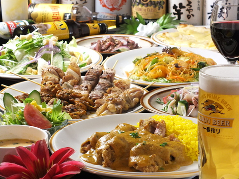 本格インドカレーはもちろん、アジア各国の料理がメニュー豊富！！