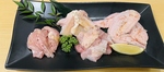 薩摩牛だけでなく、静岡県産のブランド鶏「富嶽白鳥」もご用意しております♪