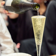 【俺の名物"なみなみ"】グラス縁まで注ぎます！乾杯に◎