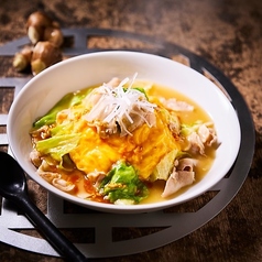 豚肉と生姜の中華あんかけオムライス