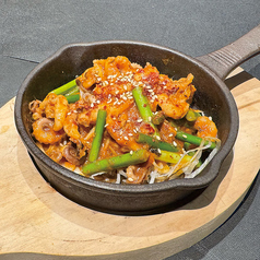 チュクミ(辛味噌イイダコの鉄板焼き)