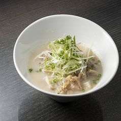 牛すじの大根に白湯仕立て