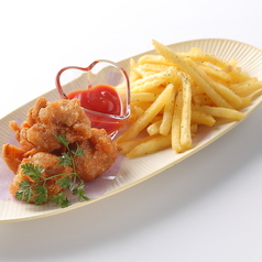 【FRIED FOOD】鶏の唐揚げ&フレンチフライ
