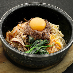 【黒毛和牛】石焼牛筋チャーハン/石焼ビビンバ