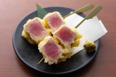 名物 三崎まぐろレア天串