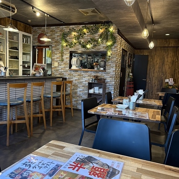 平塚バル SOLE ソーレの雰囲気1