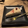 料理メニュー写真&nbsp;ホワイトチョコレートチーズケーキ