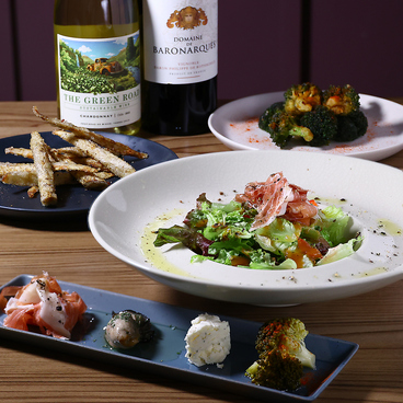 トマトカレーとワインのお店 septのおすすめ料理1