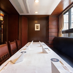 8名様までの半個室で楽しい時間をお過ごしくださいませ！気の知れるお仲間内・ご家族などのご会食にぜひご利用下さい。#東京#銀座#有楽町#飲み放題#居酒屋#洋食#肉料理#個室