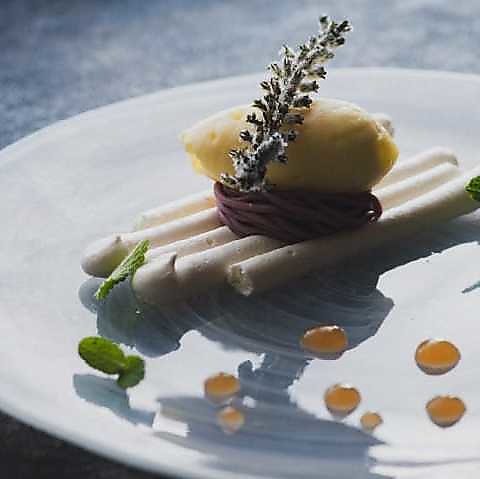 Cafe and Restaurant LENRI 