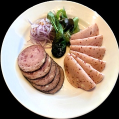 ソーセージ２種盛り