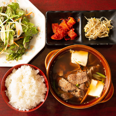 焼肉しゃぶしゃぶNo 1 新宿歌舞伎町店のおすすめランチ1