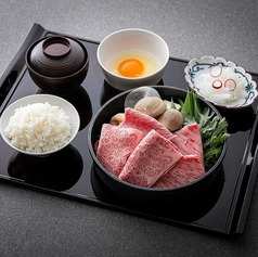 すき焼きと牛まぶし ももしき はなれのおすすめランチ1