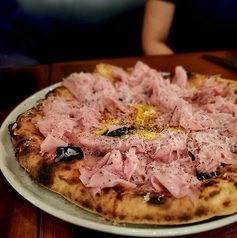 ビスマルク(モッツァレラ・モルタデッラ・卵・パルミジャーノ)