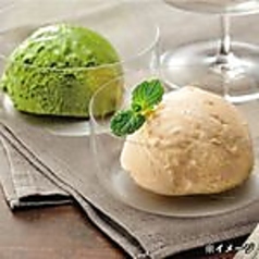 抹茶・バニラアイス