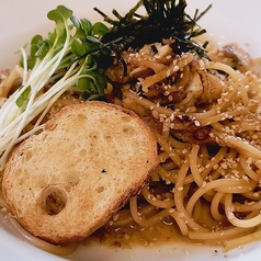 ごろごろ帆立とごぼうの特製醤油パスタ（ピリ辛）