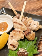 会津地鶏の串焼き食べ比べ
