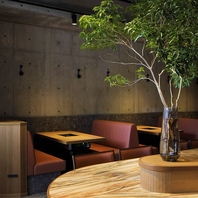 ゆったりとしたソファ席