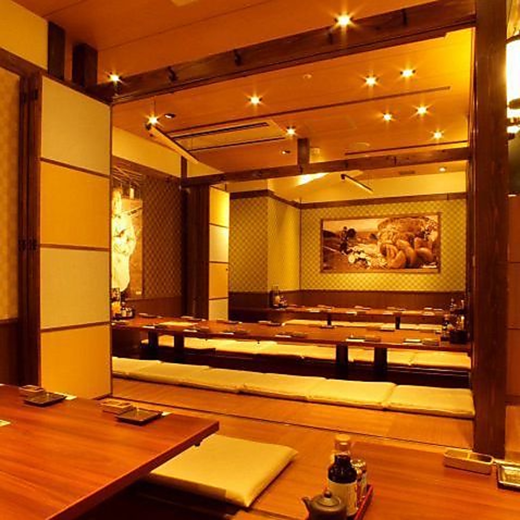 活気あふれる店内！宴会は最大100名様までOK★