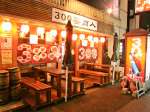 錦糸町南口徒歩2分☆「楽天地LIVIN」を通り抜けていくと、赤い看板が見えてきます！屋外の席も人気♪