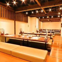 掘りごたつの個室をご用意！お仕事帰りでも、足の疲れを気にせずお食事をお楽しみいただけます♪人数等、お気軽にご相談ください。各種ご予約をお待ちしております！