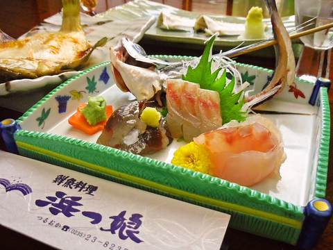 日本海、庄内浜で獲れた鮮魚を贅沢に。昔ながらの郷土料理を楽しむことができるお店。