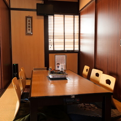 座椅子をご用意しているので、ゆったりお食事頂けます。座敷なので、ご家族連れにも安心！