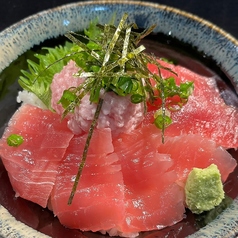 マグロ丼