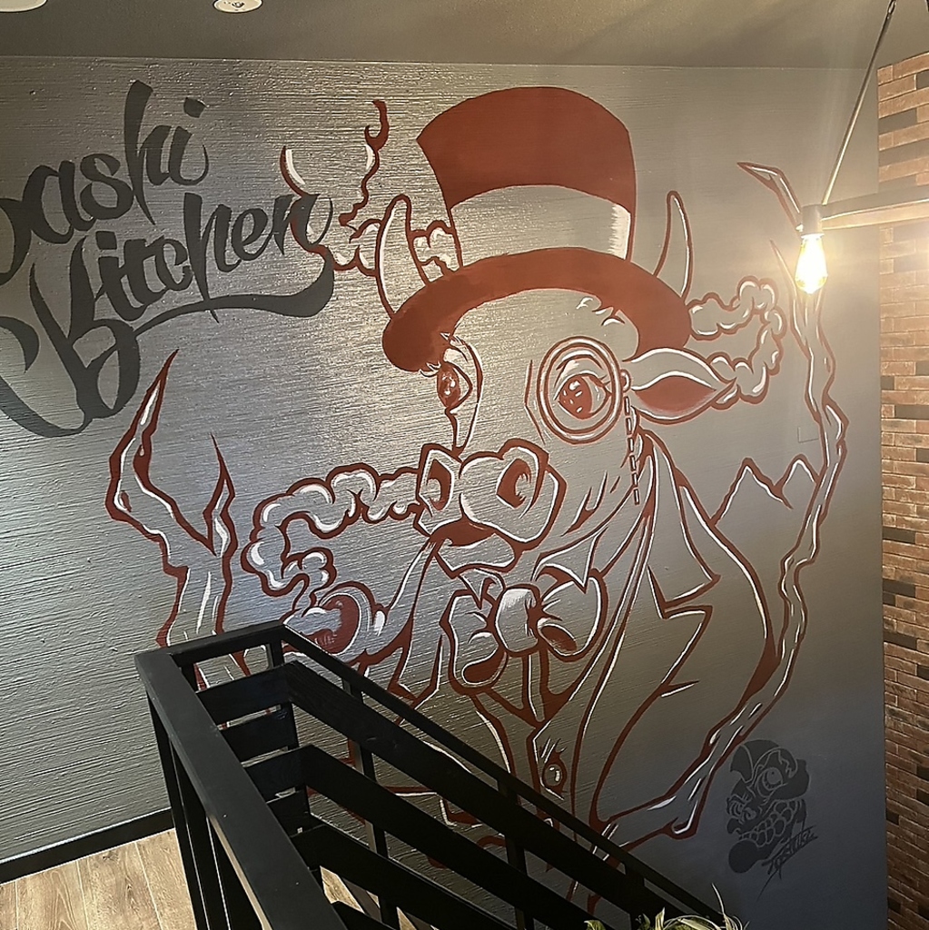 牛の絵の撮影スポットもあります。帰り際に記念撮影をぜひ☆