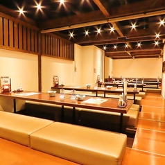 掘りごたつの個室をご用意！お仕事帰りでも、足の疲れを気にせずお食事をお楽しみいただけます♪人数等、お気軽にご相談ください。各種ご予約をお待ちしております！