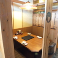 2名様・4名様・6名様でご利用可能な個室をご用意♪デートや接待、家族団欒などそれぞれのシーンに合わせてご案内致します！寿しと居酒屋　さかなや道場　蓮田西口店