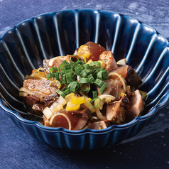 【高知】　ごま油香るピリ辛葱カツオ