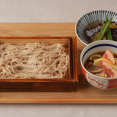 お好きな組み合わせで楽しめる冷たいせいろ蕎麦♪