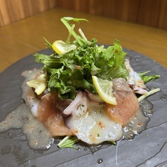 たことサーモンのカルパッチョ