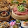 烏丸御池で会社の飲み会や歓送迎会をするなら蒸キゲンへ。名物の焼売や餃子を楽しめる飲み放題付きコースがおすすめです。四条駅・烏丸駅からもアクセスしやすく、大人数や団体で集まりやすいのもポイント。京都で安い・コスパの良い宴会向け居酒屋を探している幹事様にも便利です。
