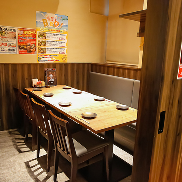 北新地鳥屋 天満橋店の雰囲気1