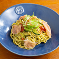料理メニュー写真&nbsp;生ハムのジェノベーゼパスタ