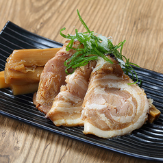 チャーシューと極太中華メンマ