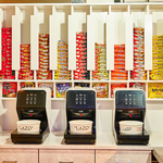 当店限定の韓国インスタントラーメンがセルフサービスで全10種以上食べ放題！