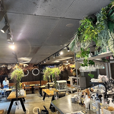 HOLLAND VILLAGE CAFE HIROSHIMA