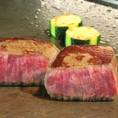 和牛鉄板焼ステーキ 丼と膳 Diner rayの特集写真