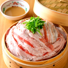 霧島豚と季節野菜のセイロ蒸し