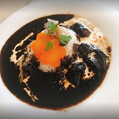 ゴロッと牛すじ黒カレー