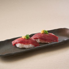 馬肉ロース寿司　2貫