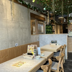 【毎月28日全品半額】焼鶏パーラー　チキん家　流山おおたかの森店の雰囲気2