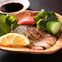 脂の乗ったこれからの時期に味わって頂きたい・しめ鯖