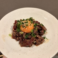 北海道産黒毛和牛を溶岩焼きで楽しむ贅沢なひととき