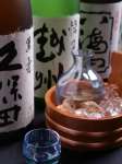 久保田満寿や亀の尾、村祐など県内の有名地酒は県外からのお客様にもオススメです。