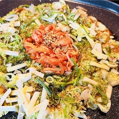キムチーズもんじゃ焼き